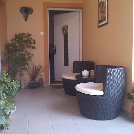 Szecsenyi Apartman Heviz Ngoại thất bức ảnh