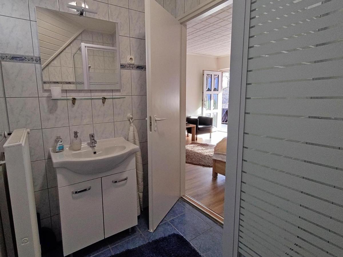 Szecsenyi Apartman Heviz Ngoại thất bức ảnh