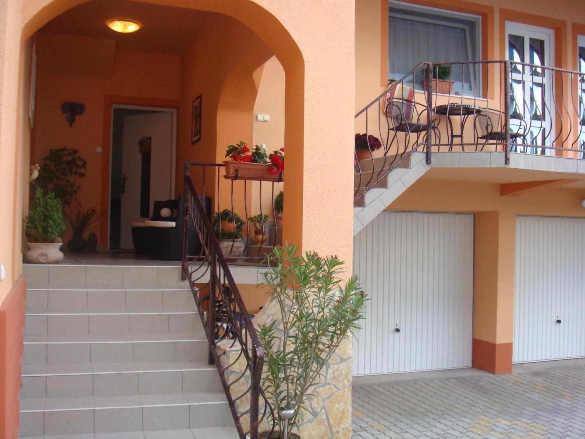 Szecsenyi Apartman Heviz Ngoại thất bức ảnh