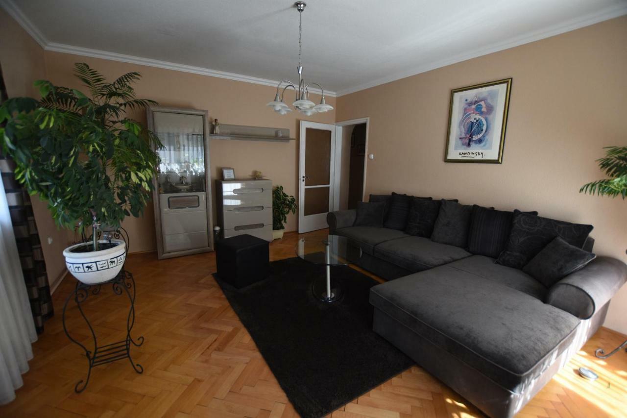 Szecsenyi Apartman Heviz Ngoại thất bức ảnh